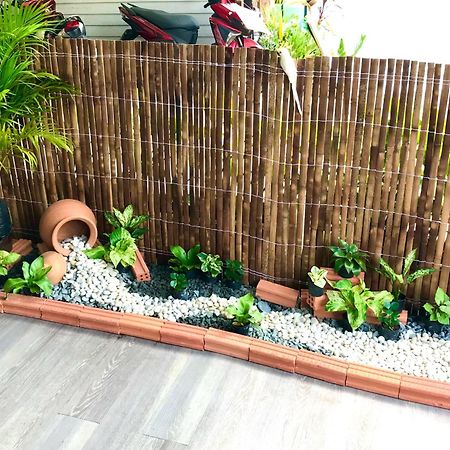 The Luka Guesthouse And Restaurant Patong Экстерьер фото